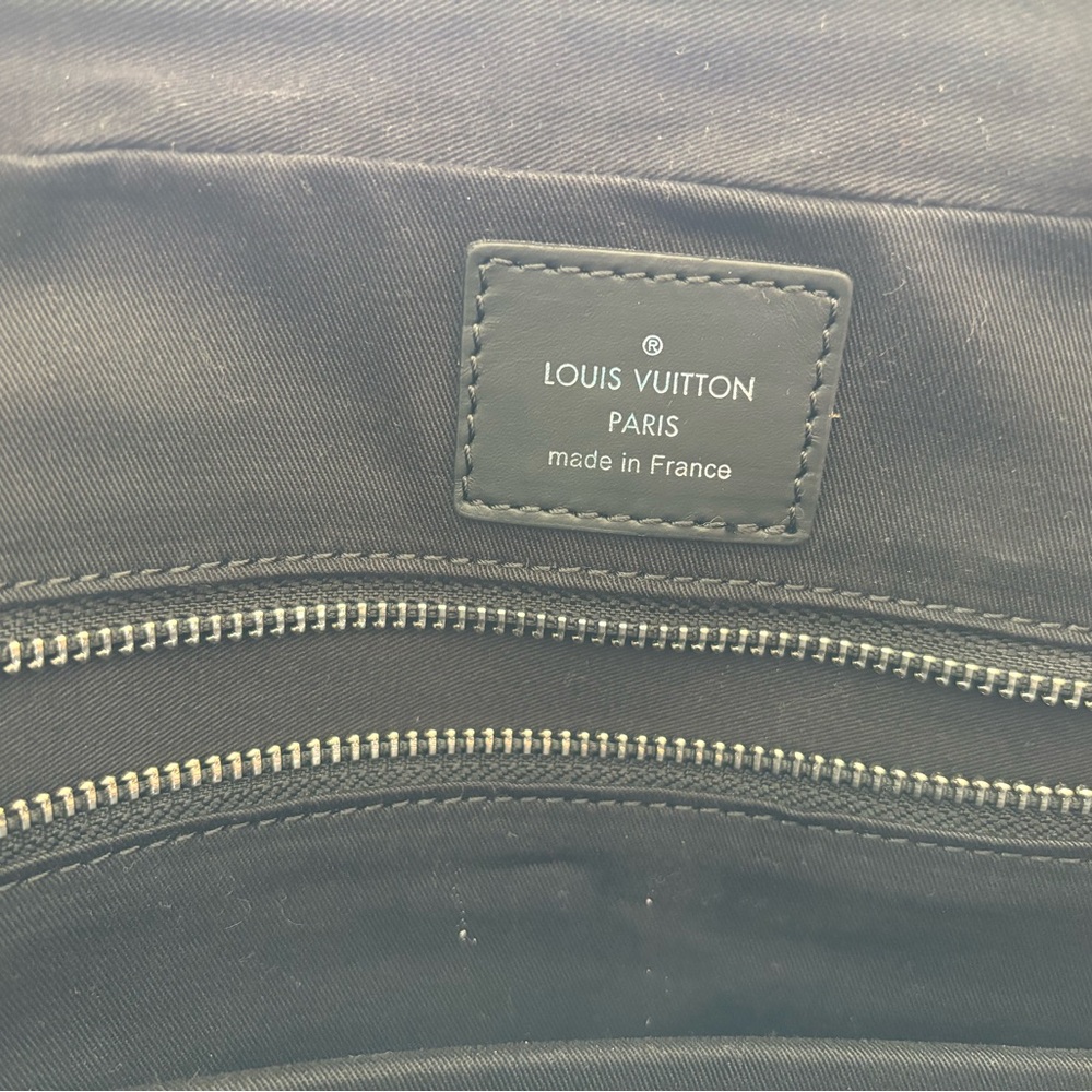Louis Vuitton Computer Bag - Picture 5 of 6